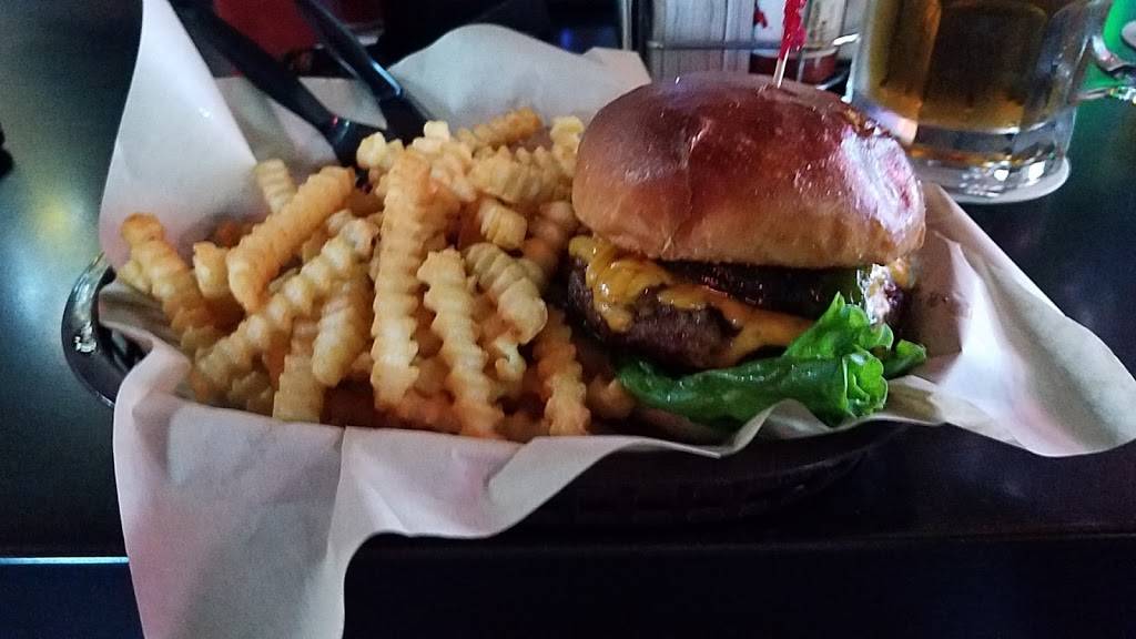 Salty Dawg Tavern | restaurant | 1214 N Parker St, Orange, CA 92867, USA | 7145329977 OR +1 714-532-9977