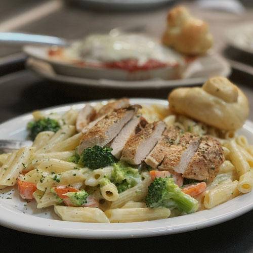 Ntinos Pizzeria & Restaurant | restaurant | 660 S Tamiami Trail, Venice, FL 34285, USA | 9414854474 OR +1 941-485-4474