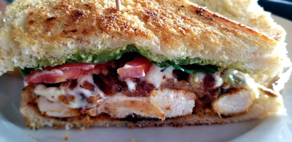 Scottys Brewhouse | restaurant | 2001 S Neil St, Champaign, IL 61820, USA | 2175304394 OR +1 217-530-4394