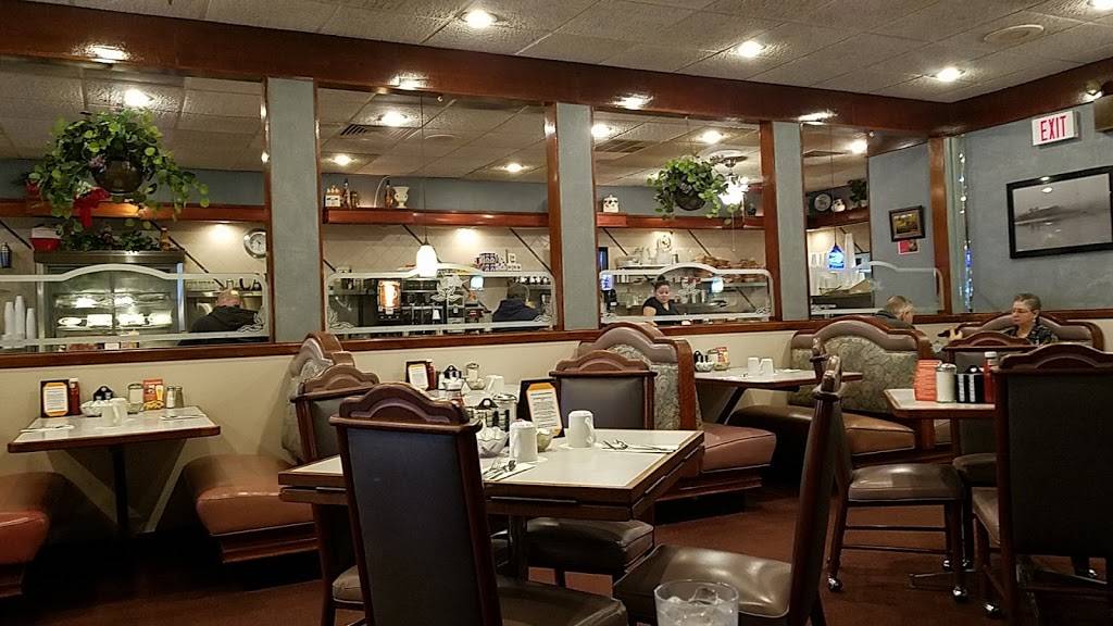 Dunton House Restaurant | restaurant | 11 W Davis St, Arlington Heights, IL 60005, USA | 8473945885 OR +1 847-394-5885