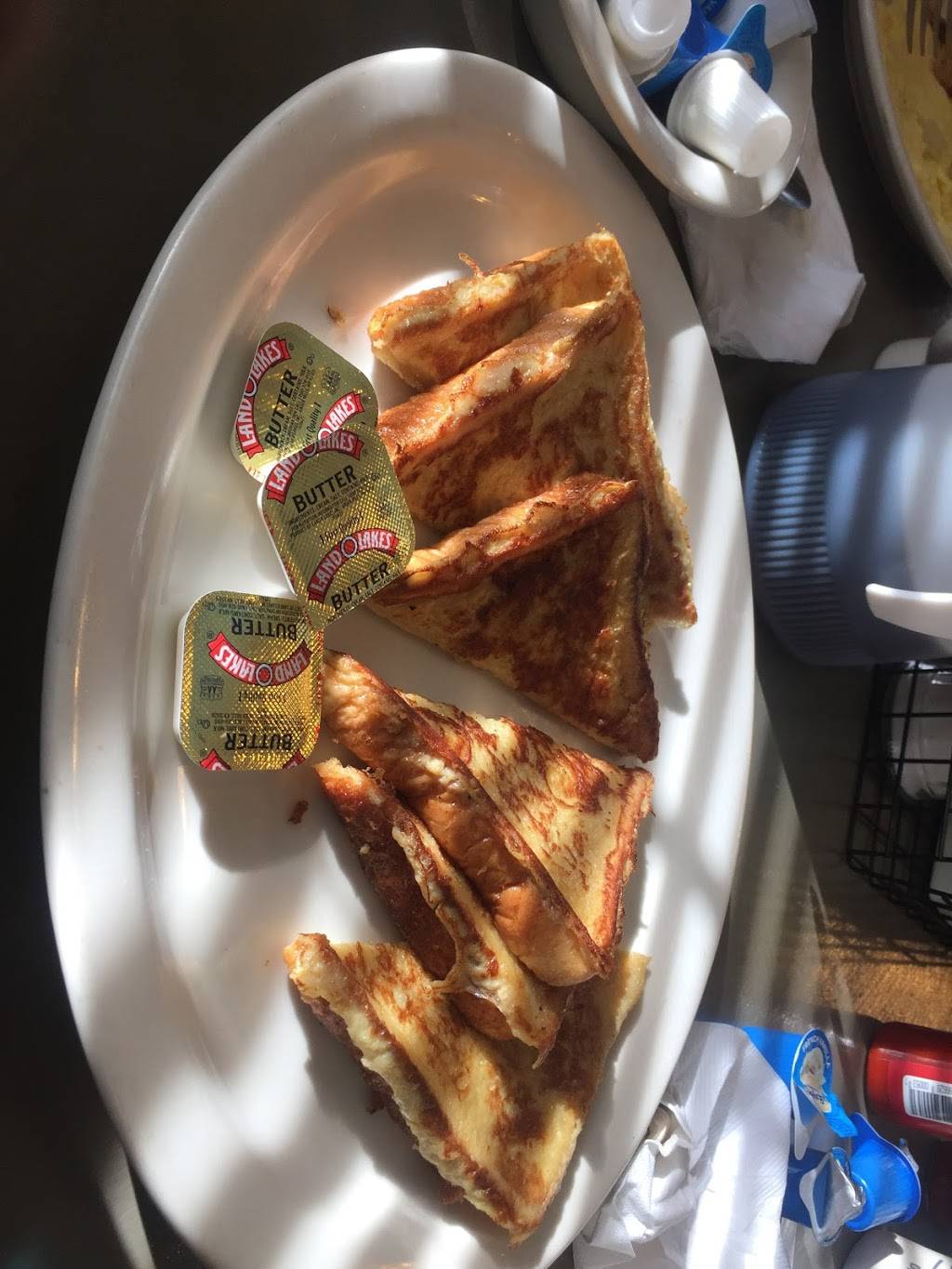 Breakfast Inn | restaurant | 6135 E Evans Ave, Denver, CO 80222, USA | 3037577491 OR +1 303-757-7491