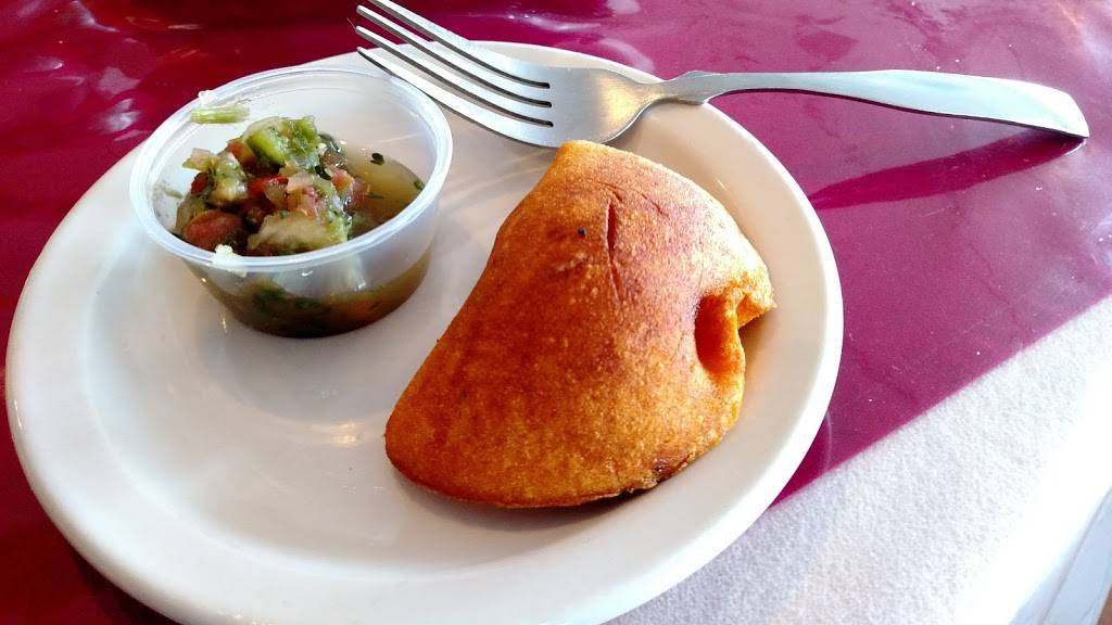 El Bistro Latino - Homemade latino food "done right" | restaurant | 1261 E Algonquin Rd, Des Plaines, IL 60016, USA | 2244222206 OR +1 224-422-2206