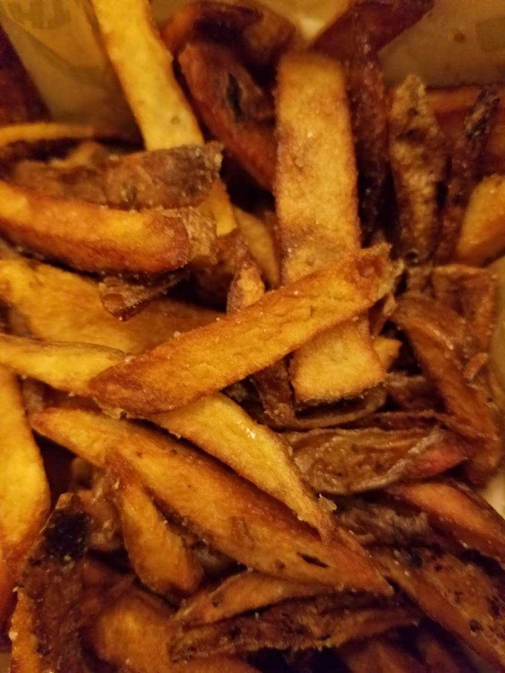 Wingstop | restaurant | 4375 Southside Blvd #12, Jacksonville, FL 32216, USA | 9043955905 OR +1 904-395-5905