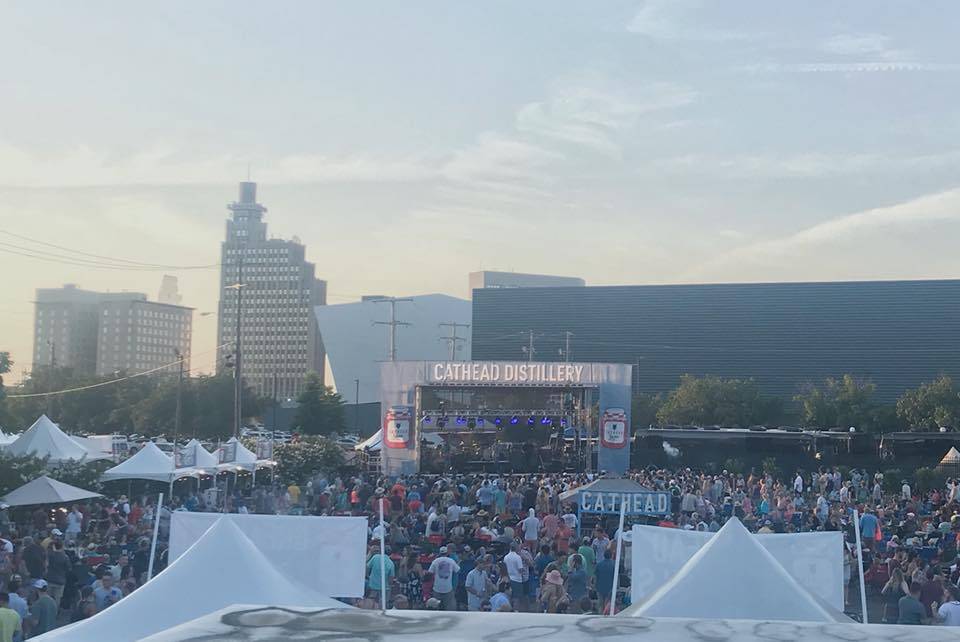 Cathead Distillery | restaurant | 422 S Farish St, Jackson, MS 39201, USA | 6016673038 OR +1 601-667-3038