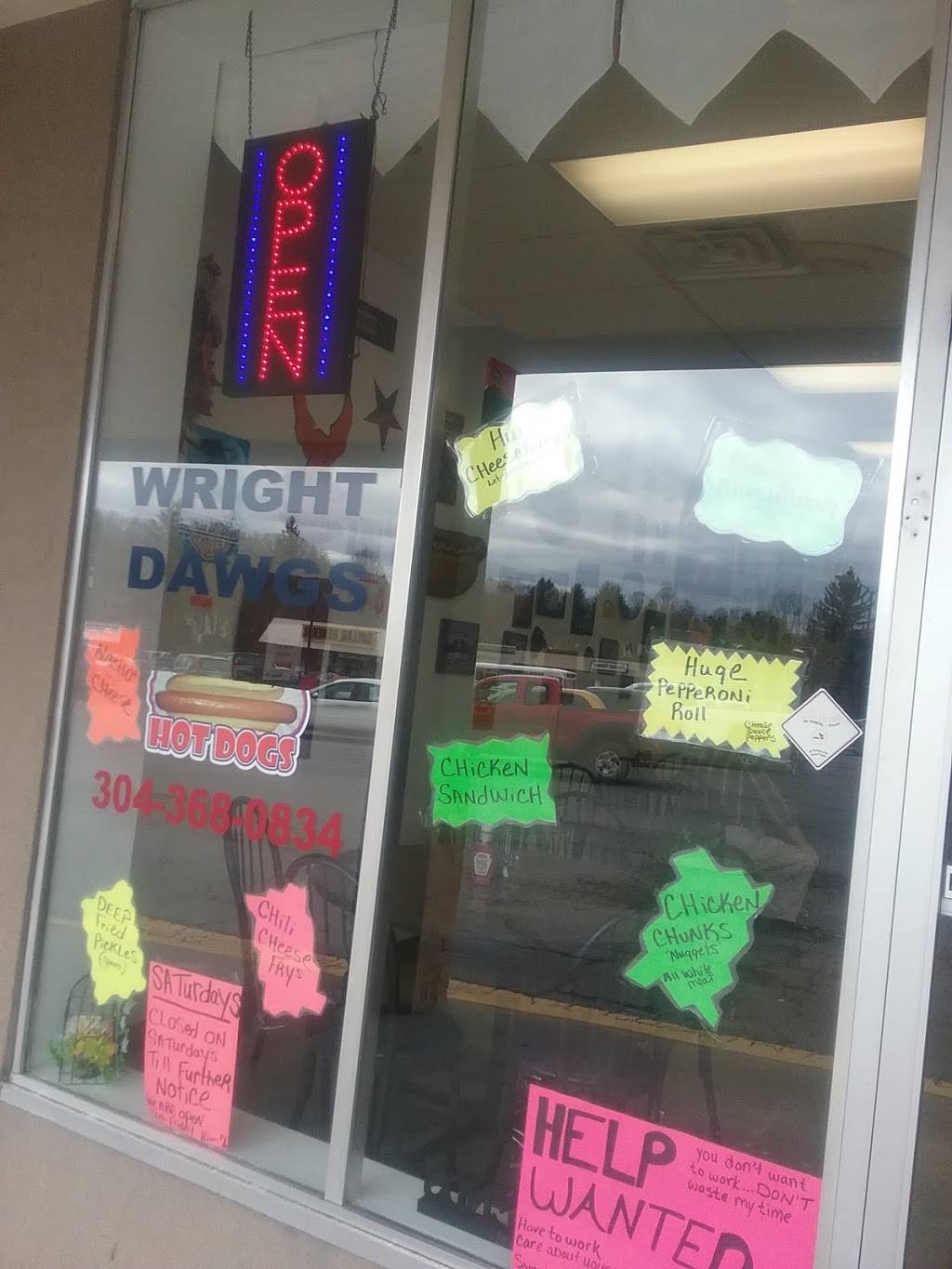 Wright Dawgs | restaurant | 1228 Country Club Rd, Fairmont, WV 26554, USA | 3043680834 OR +1 304-368-0834