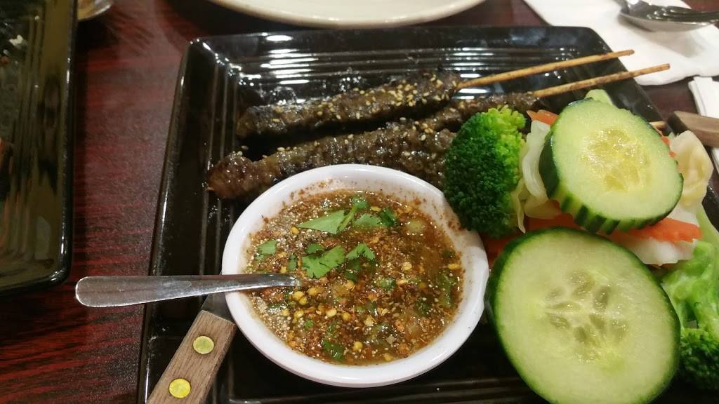 Changs Thai Cuisine | restaurant | 3620 N Freeway Blvd suite #310, Sacramento, CA 95834, USA | 9163332978 OR +1 916-333-2978