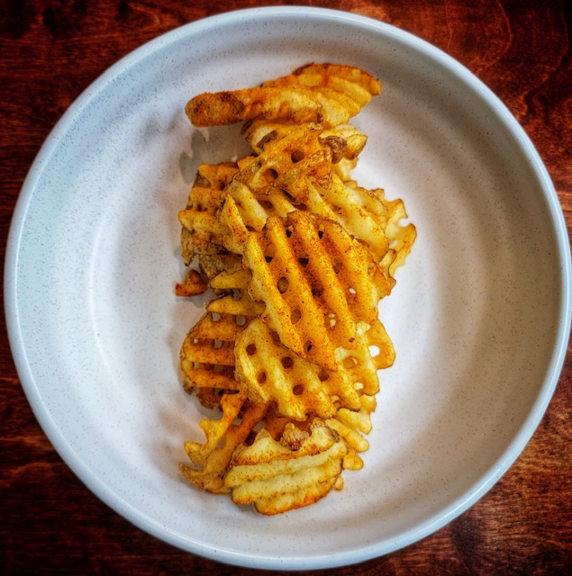 Boom Chicky | meal takeaway | 3648 King St, Alexandria, VA 22302, USA | 7038880184 OR +1 703-888-0184