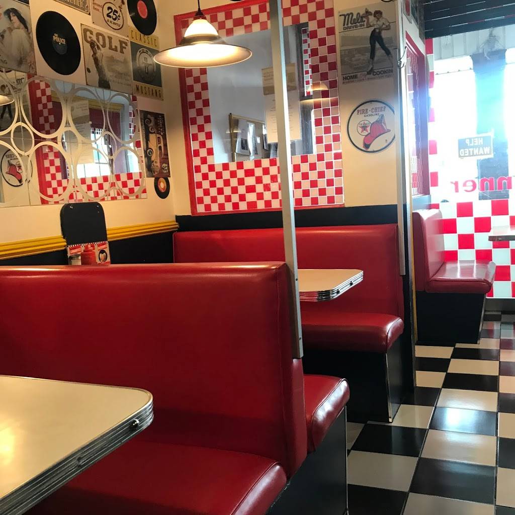 Wimpys Diner | restaurant | 475 Guelph Line, Burlington, ON L7R 3L8, Canada | 9056345500 OR +1 905-634-5500