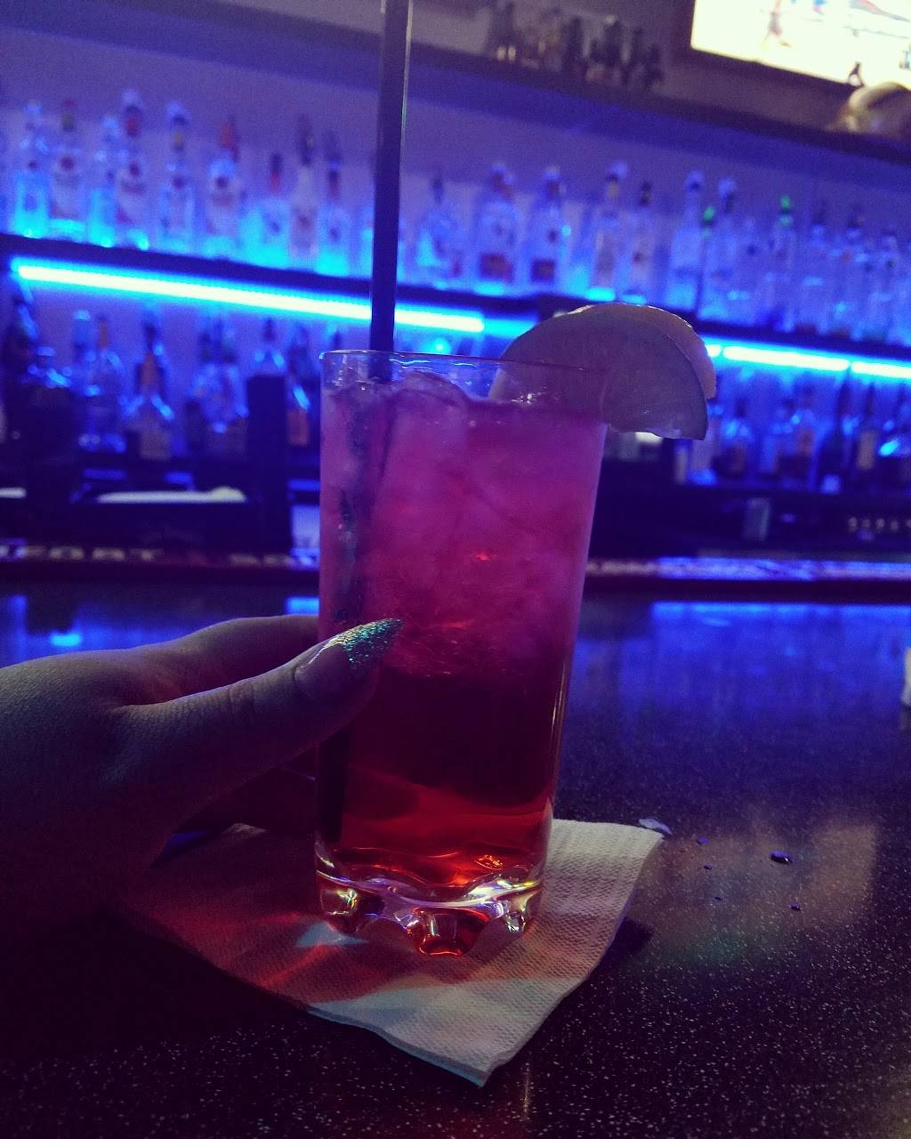 Dimension Sports Bar | restaurant | 7318 Castor Ave, Philadelphia, PA 19152, USA | 2675382077 OR +1 267-538-2077