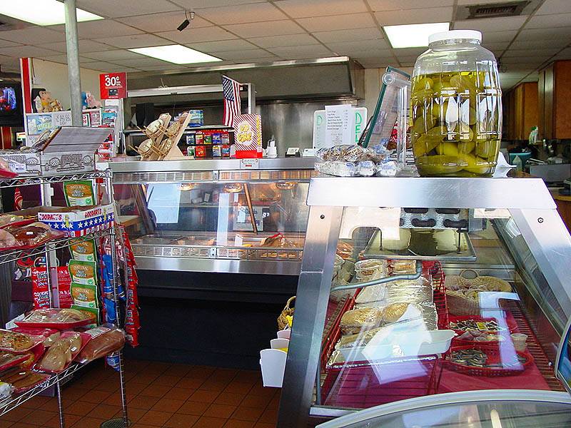 Pinchers Restaurant | restaurant | 23324 US-59, El Campo, TX 77437, USA | 9795432645 OR +1 979-543-2645