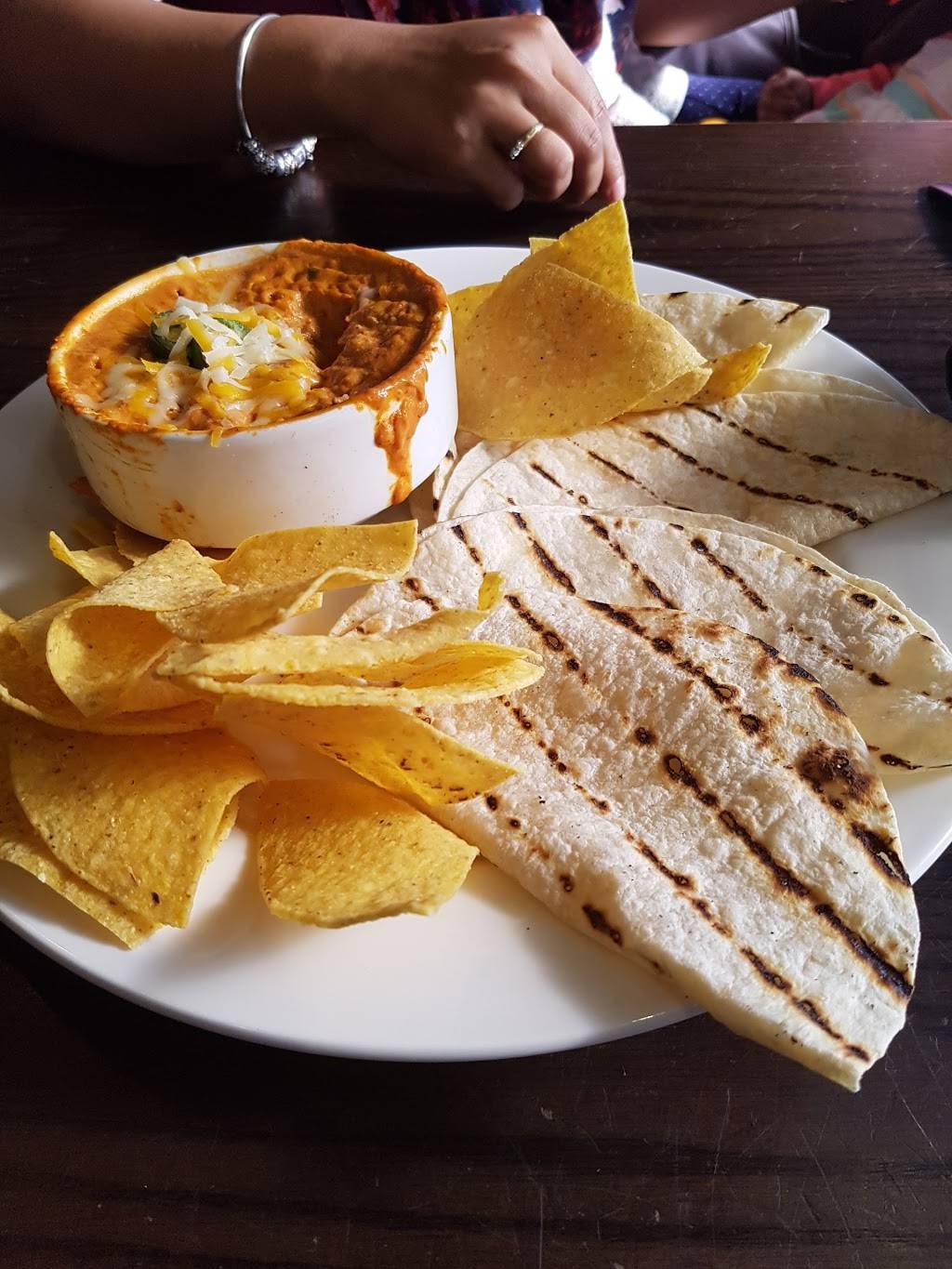 Jaffys Grill | restaurant | 2283 Argentia Rd Unit 9A, Mississauga, ON L5N 2X7, Canada | 9059977774 OR +1 905-997-7774