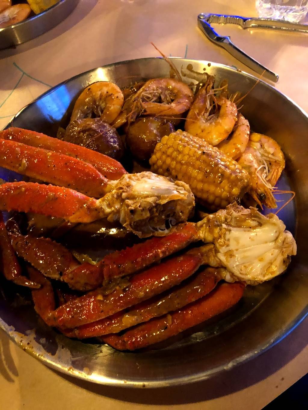 Hook & Reel Cajun Seafood and Bar | restaurant | 965 Jefferson Ave, Union, NJ 07083, USA | 9082588828 OR +1 908-258-8828