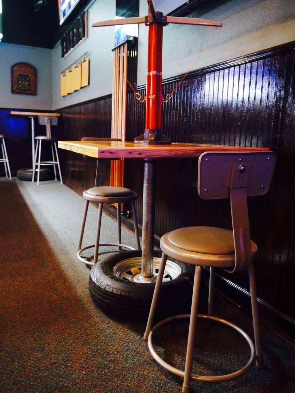 Tailgaters Tavern | restaurant | 7720 N Wickham Rd, Melbourne, FL 32940, USA | 3216226841 OR +1 321-622-6841