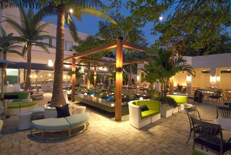 Scotto Brothers | restaurant | 40 Crossways Park Dr W #100, Woodbury, NY 11797, USA | 5163338777 OR +1 516-333-8777