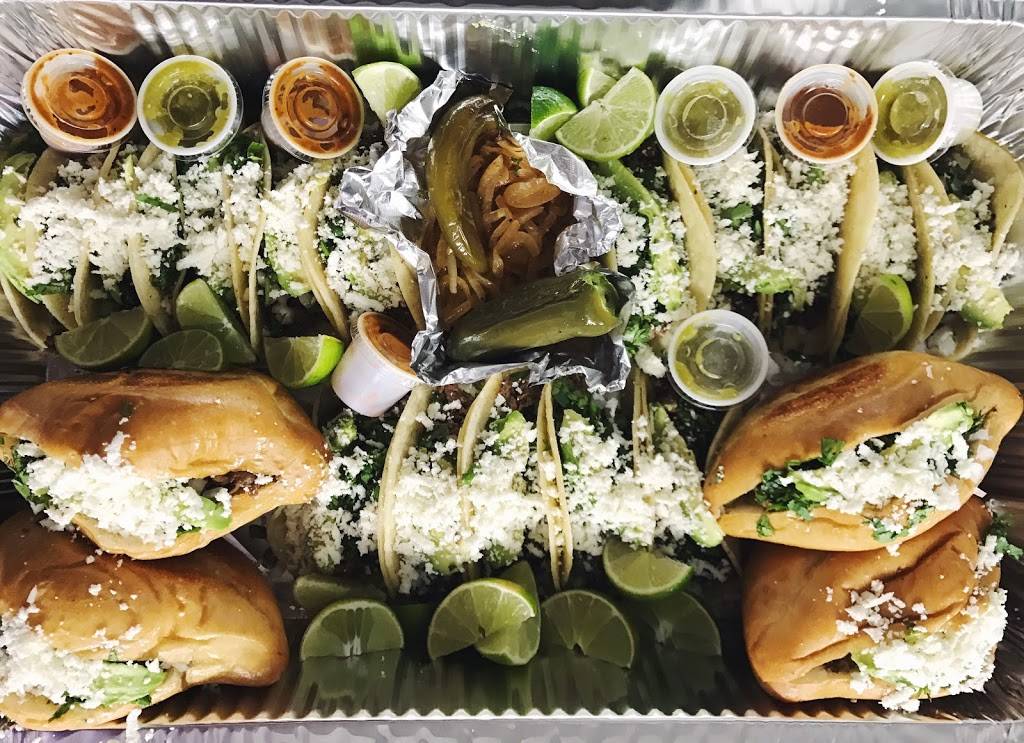 Santis Tacos | restaurant | 201 S L B J Dr, San Marcos, TX 78666, USA | 5126676997 OR +1 512-667-6997