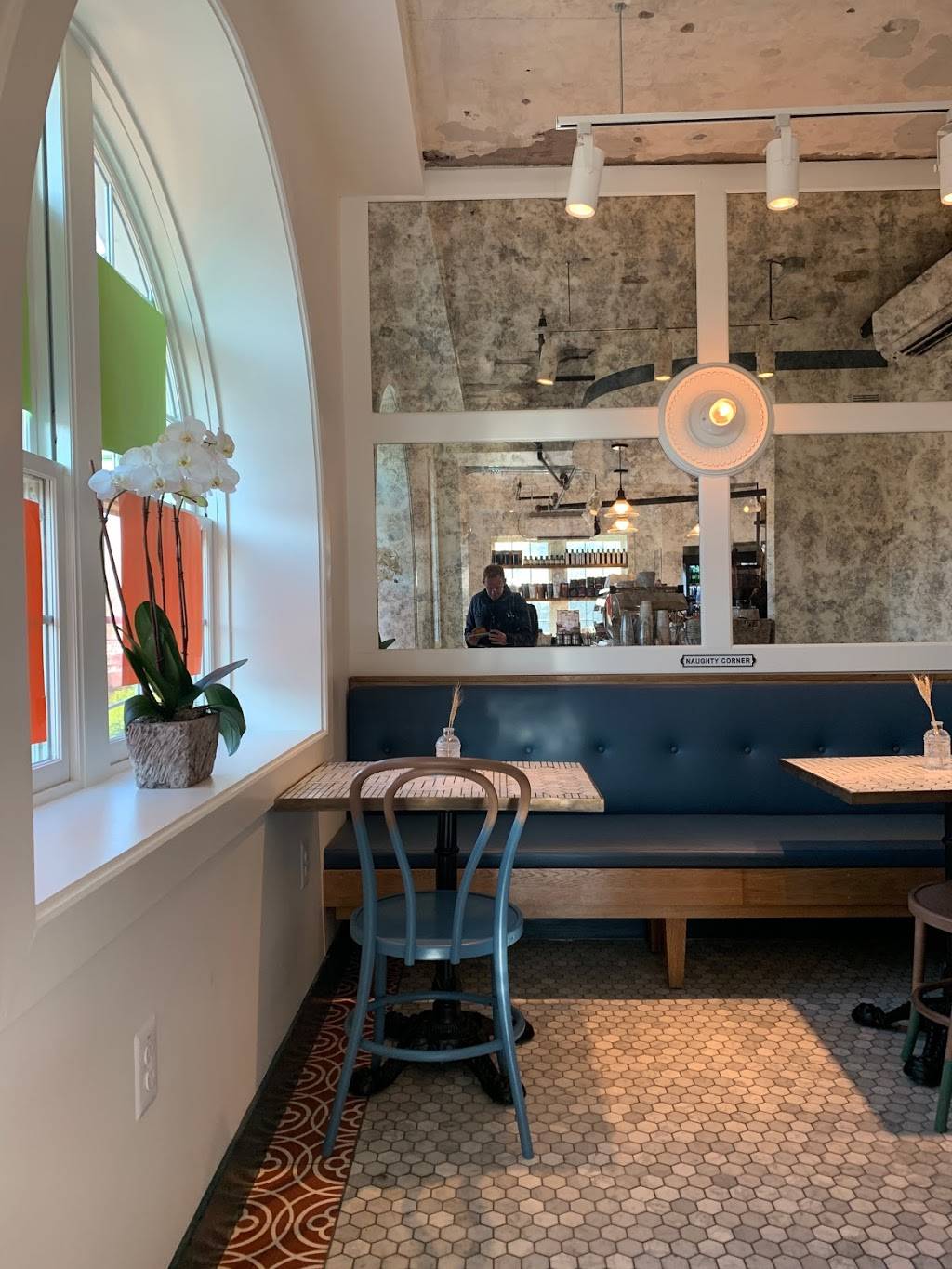 Junction Bistro, Bar & Bakery | restaurant | 238 Massachusetts Ave NE, Washington, DC 20002, USA | 2028005222 OR +1 202-800-5222