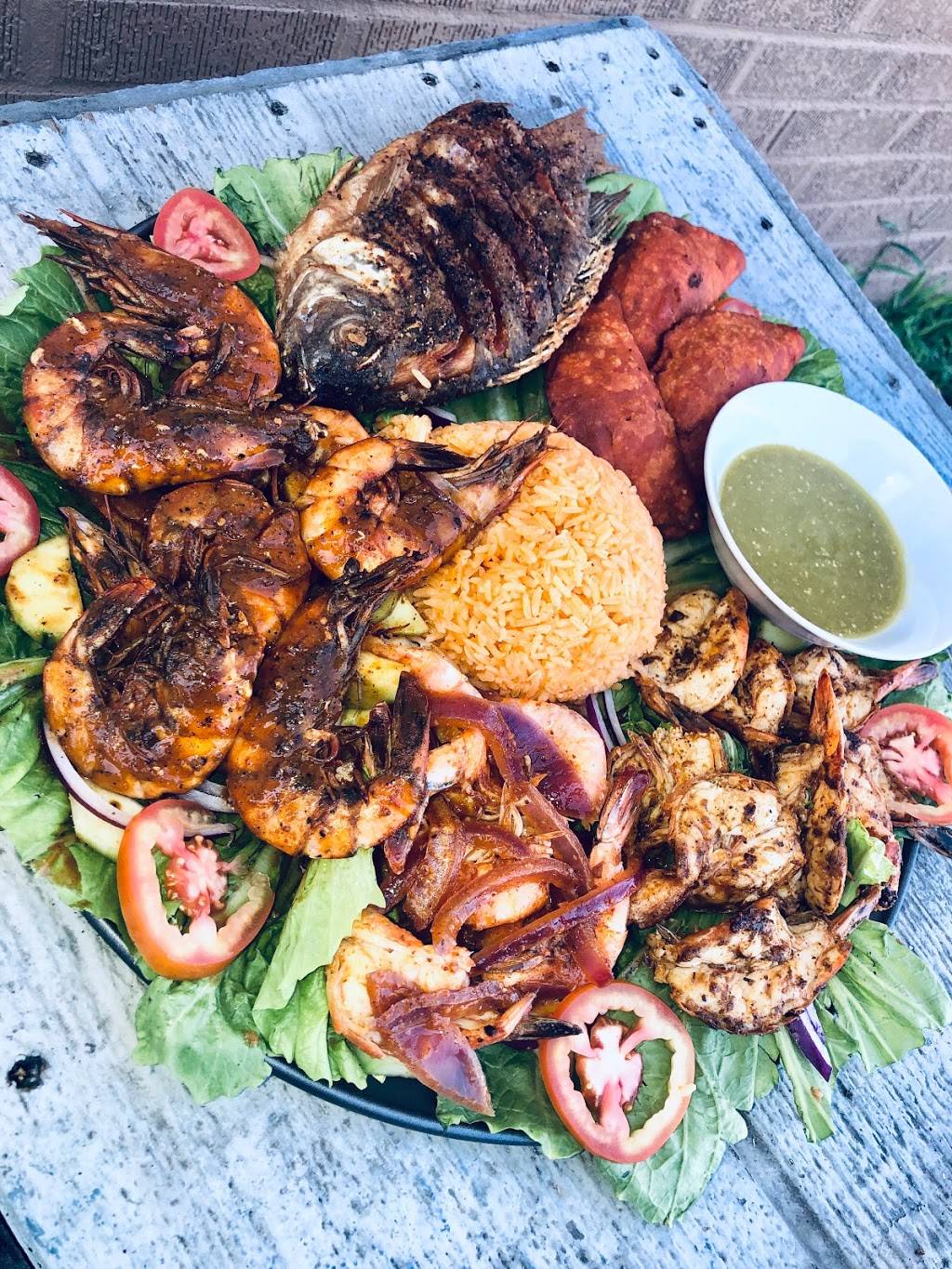 El Nayarita | restaurant | 1206 N 11th St, Fort Smith, AR 72901, USA | 4795222388 OR +1 479-522-2388