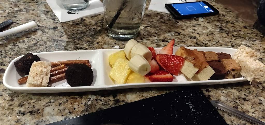 The Melting Pot | restaurant | 453 Miamisburg Centerville Rd, Dayton, OH 45459, USA | 9375678888 OR +1 937-567-8888