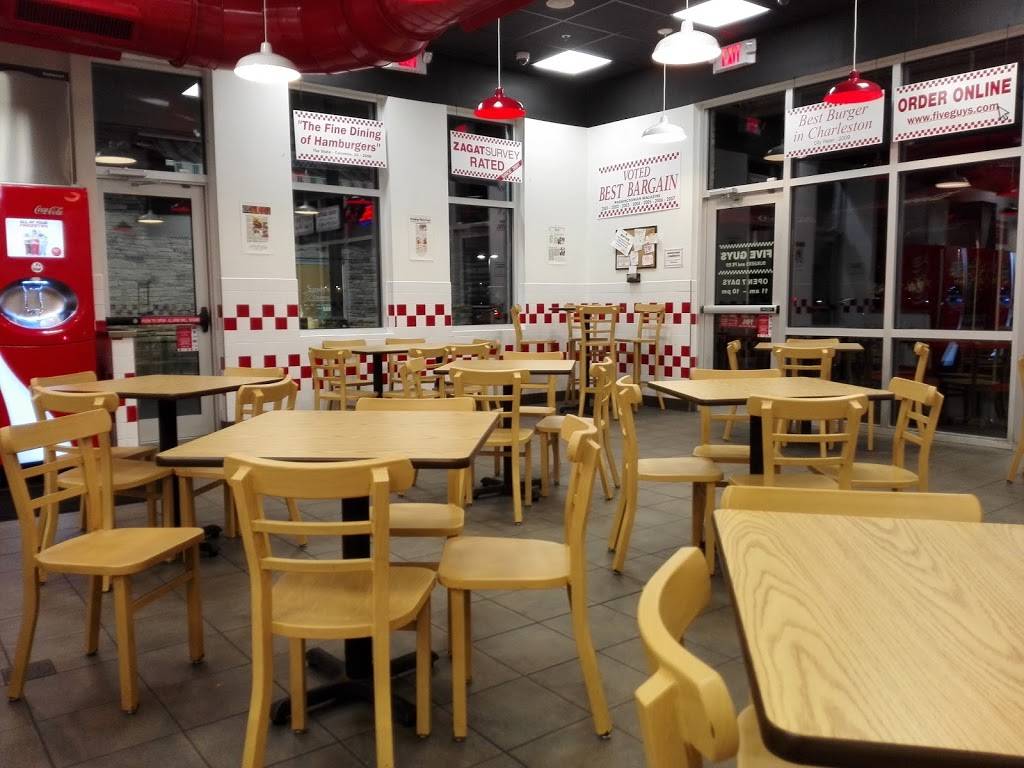Five Guys | meal takeaway | 9500 Dorchester Rd, Summerville, SC 29485, USA | 8438758035 OR +1 843-875-8035