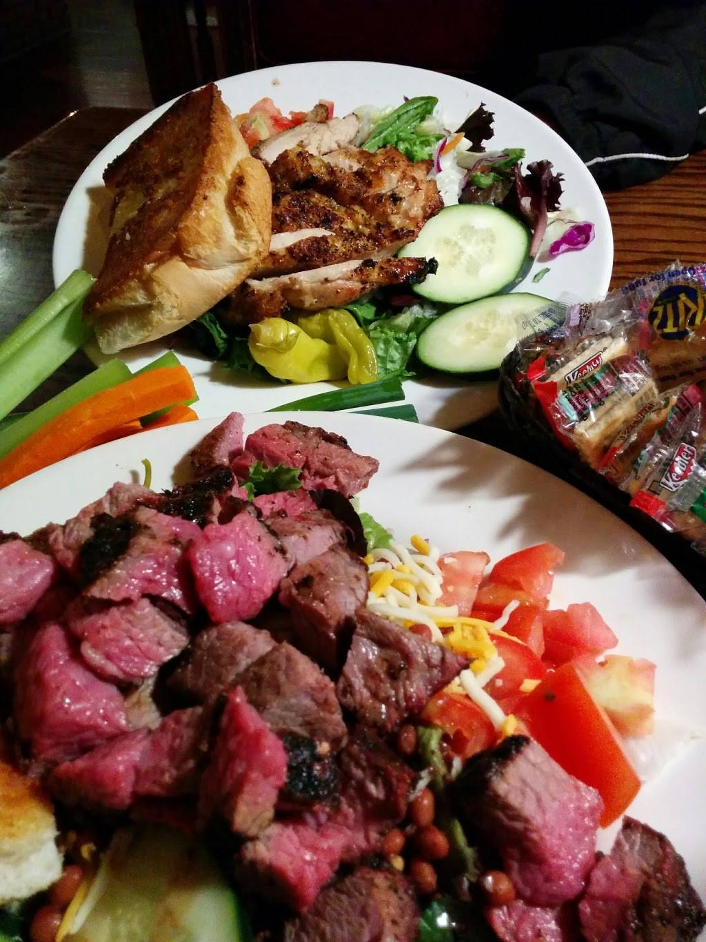 Shaws Steakhouse | restaurant | 714 S Broadway, Santa Maria, CA 93454, USA | 8059255862 OR +1 805-925-5862