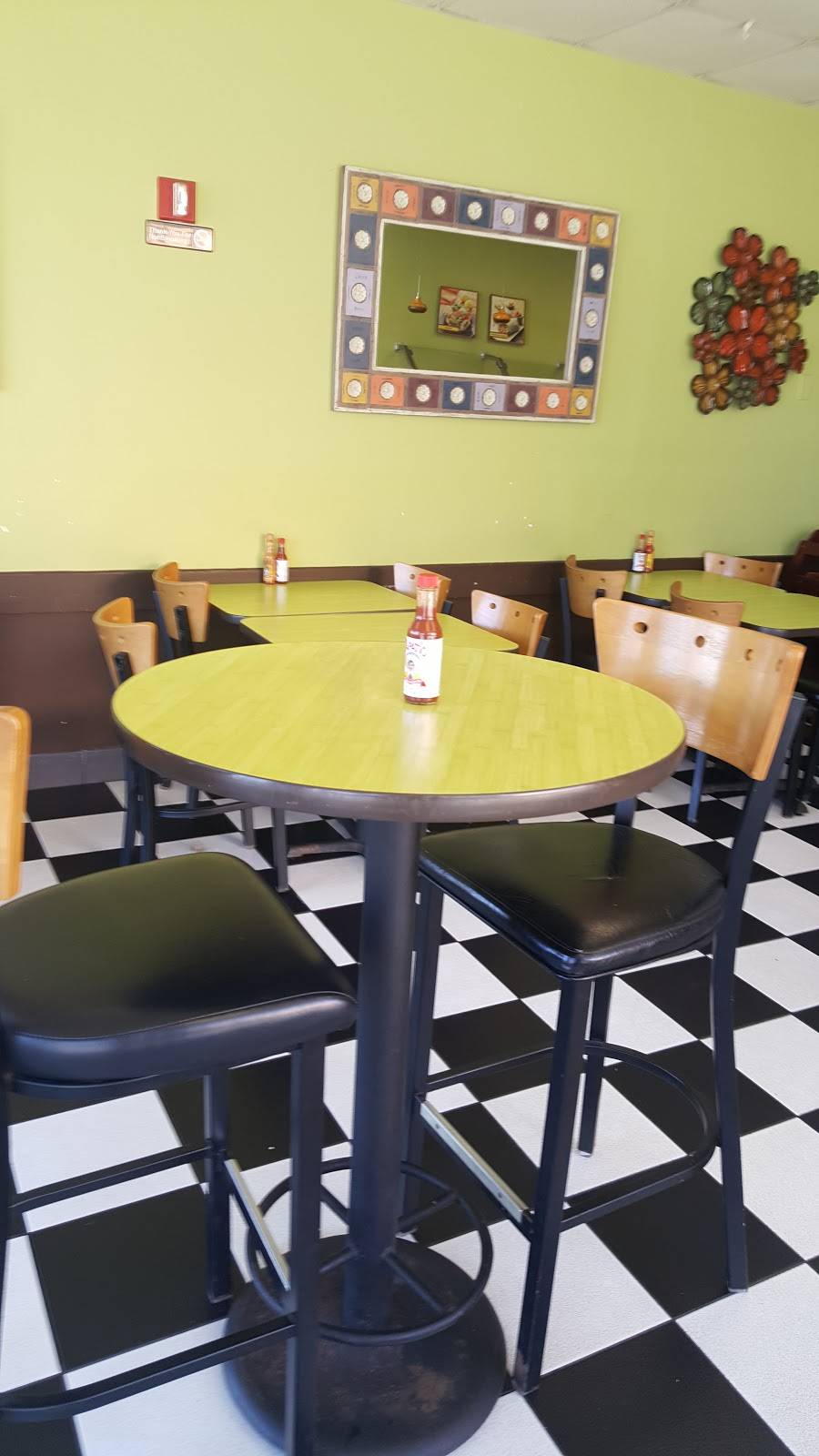 Green Cactus | restaurant | 288 Sunrise Hwy, Rockville Centre, NY 11570, USA | 5165360700 OR +1 516-536-0700