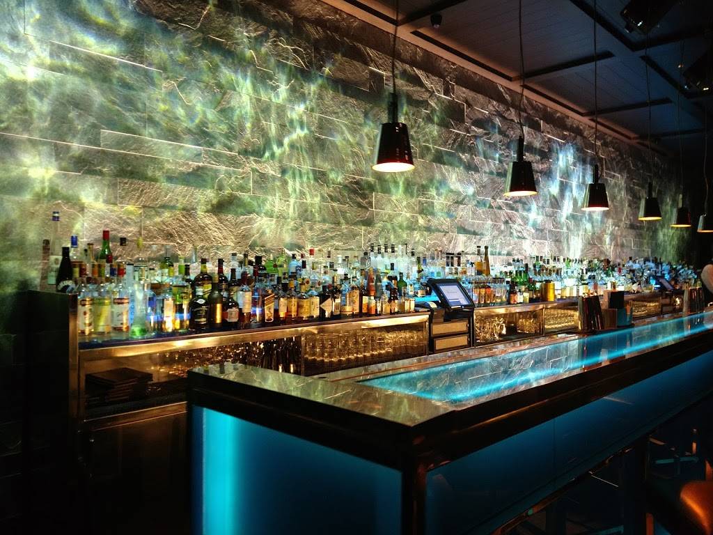 Hakkasan | restaurant | 4441 Collins Ave, Miami Beach, FL 33140, USA | 8773267412 OR +1 877-326-7412