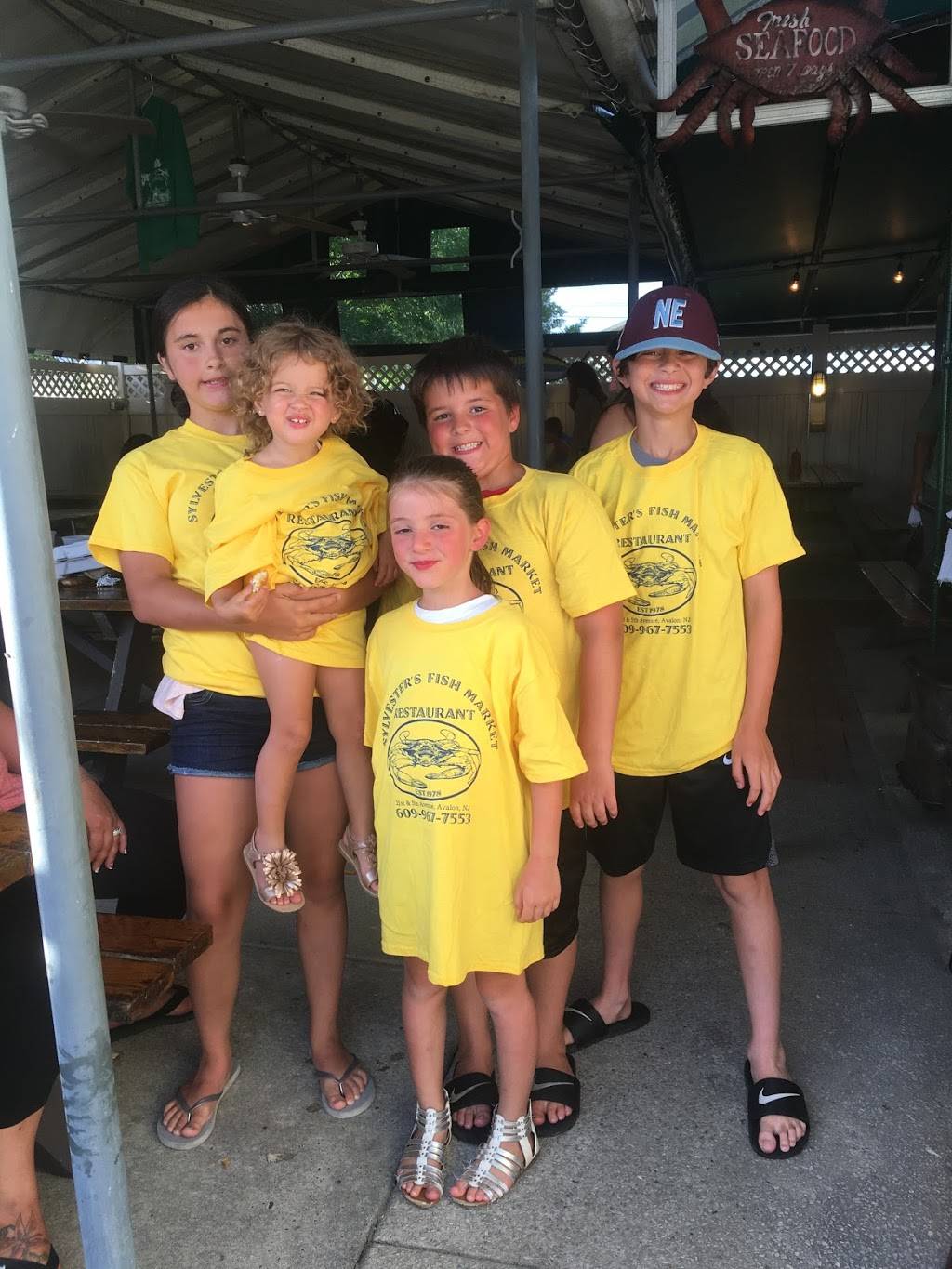 Sylvesters Fish Market and Restaurant | restaurant | 503 21st St, Avalon, NJ 08202, USA | 6099677553 OR +1 609-967-7553