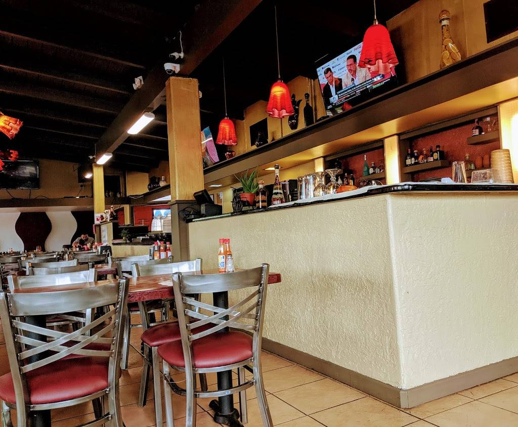 El Mitote | restaurant | 4400 E, E 4th Plain Blvd, Vancouver, WA 98661, USA | 3608287579 OR +1 360-828-7579