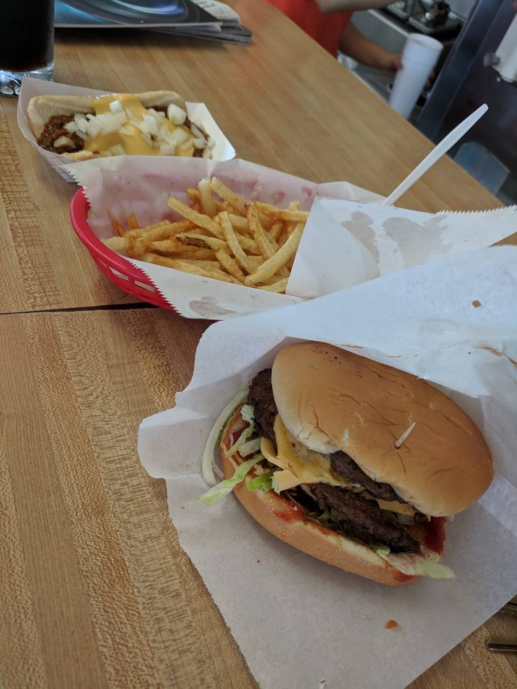 Dairy-Ette | restaurant | 9785 Ferguson Rd, Dallas, TX 75228, USA | 2143279983 OR +1 214-327-9983