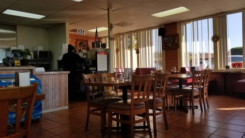 El Pueblito | restaurant | 1221 E Imperial Hwy, Placentia, CA 92870, USA | 7148547956 OR +1 714-854-7956