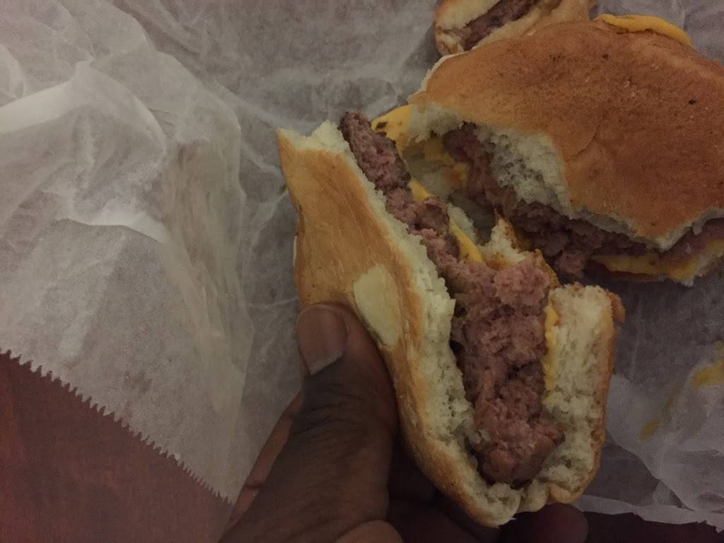 Ernies Famous Subs | restaurant | 911 S Memorial Dr, Greenville, NC 27834, USA | 2527524388 OR +1 252-752-4388