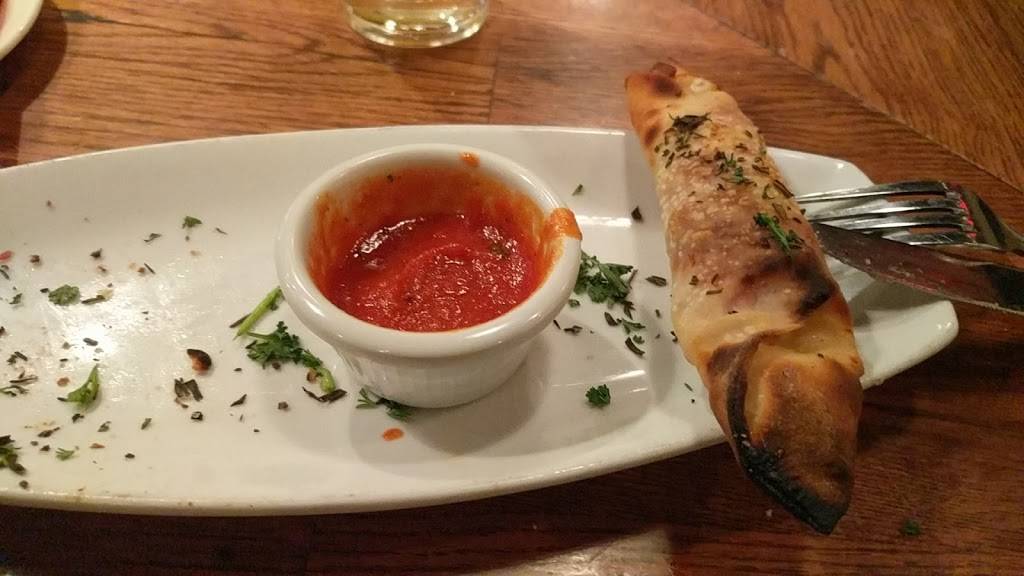 Fire Works | restaurant | 201 Harrison St SE, Leesburg, VA 20175, USA | 7037798400 OR +1 703-779-8400