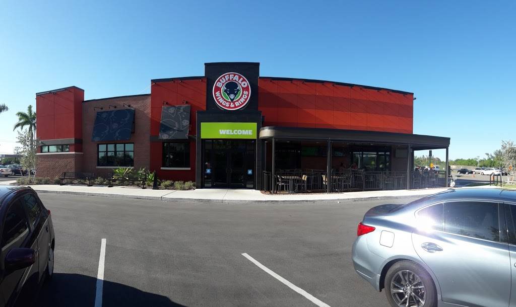 Buffalo Wings & Rings | restaurant | 11751 S Cleveland Ave, Fort Myers, FL 33907, USA | 2392043100 OR +1 239-204-3100