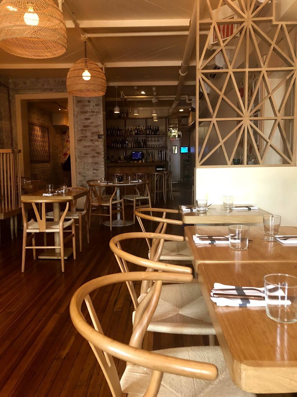 Mola | restaurant | 3155 Mt Pleasant St NW, Washington, DC 20010, USA | 2028493247 OR +1 202-849-3247