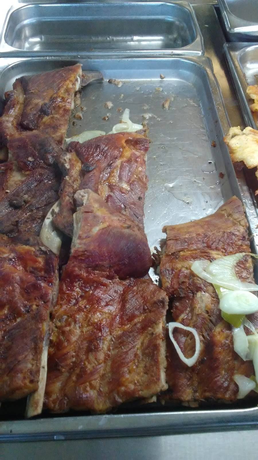 El Castillo De La Fruta | restaurant | 1140 W 68th St, Hialeah, FL 33014, USA | 3058272200 OR +1 305-827-2200