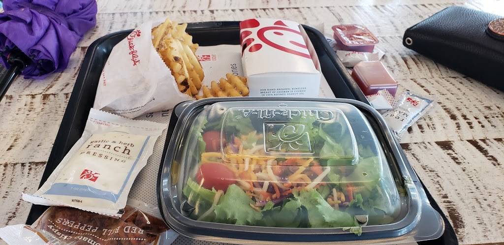 Chick-fil-A | restaurant | 6401 Bluebonnet Blvd Ste FC-10, Baton Rouge, LA 70836, USA | 2257570165 OR +1 225-757-0165