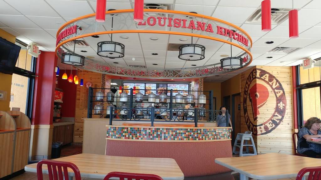 Popeyes Louisiana Kitchen | restaurant | 17524 Valley Mall Rd, Hagerstown, MD 21740, USA | 3015829305 OR +1 301-582-9305
