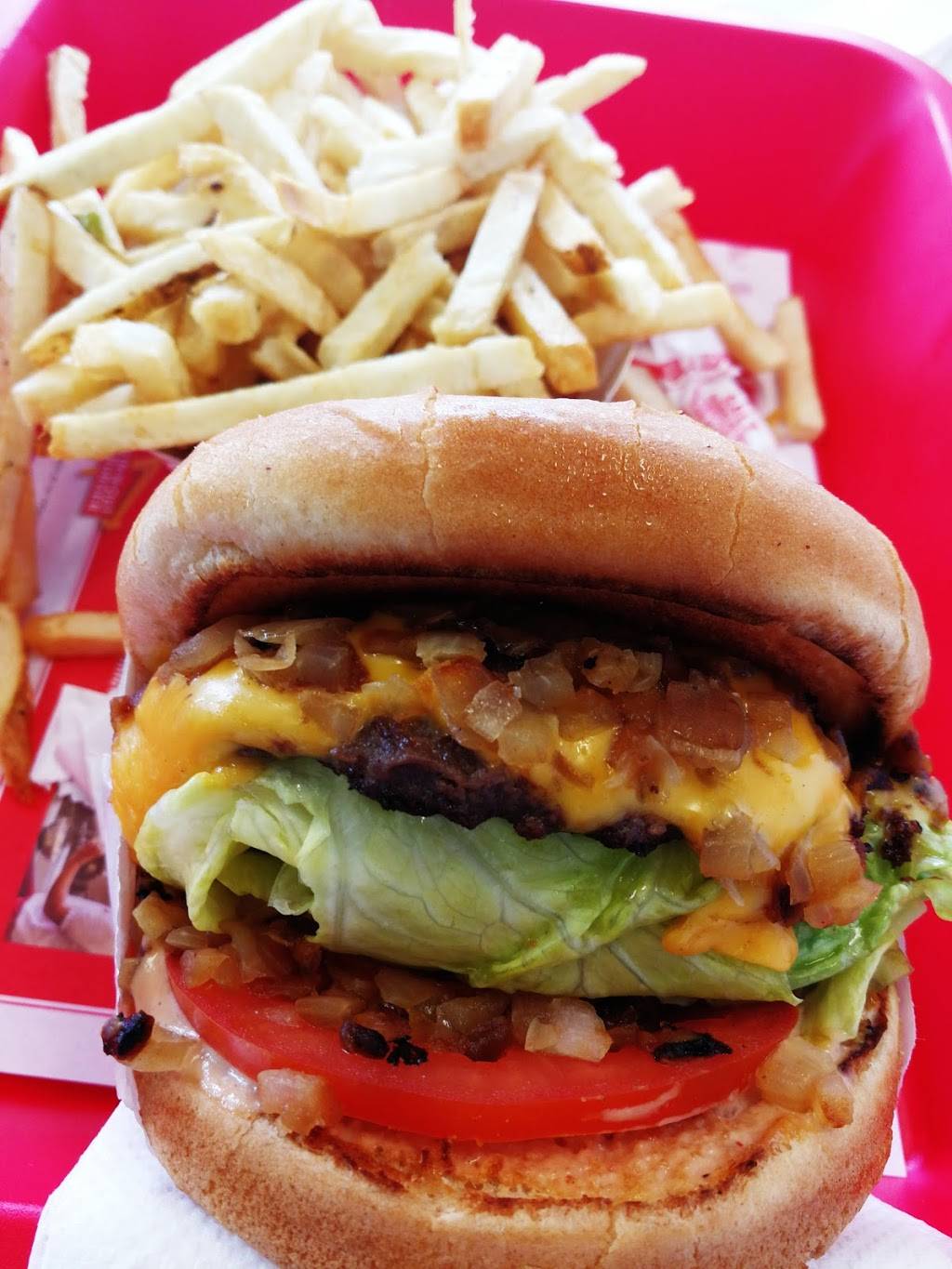 In-N-Out Burger | restaurant | 1180 S Harbor Blvd, Fullerton, CA 92832, USA | 8007861000 OR +1 800-786-1000