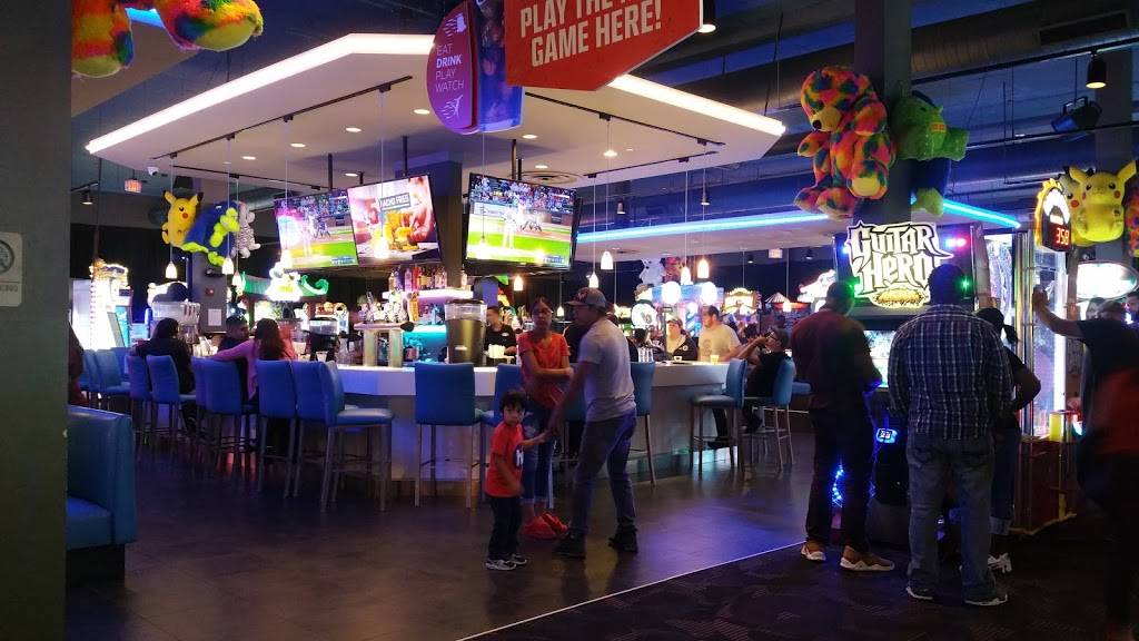 Dave & Busters | restaurant | 7620 Katy Fwy #100, Houston, TX 77024, USA | 7132630303 OR +1 713-263-0303