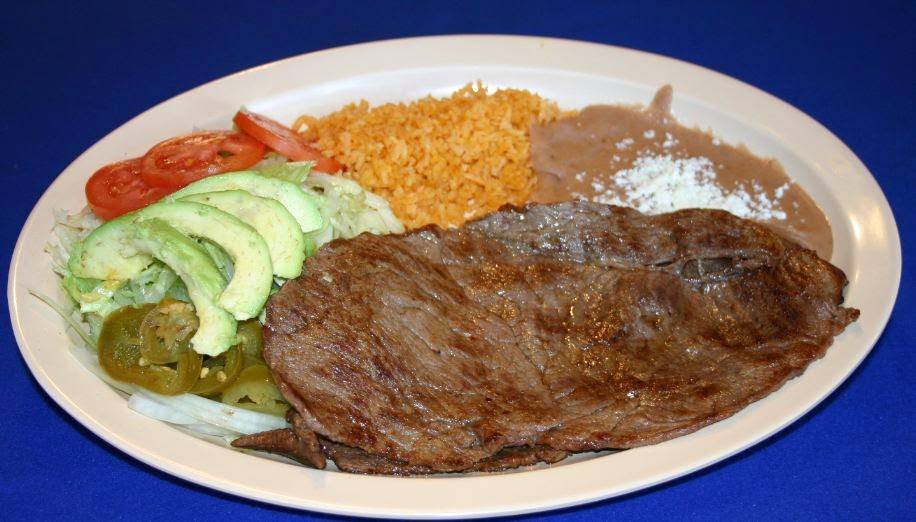 Los Carboncitos | restaurant | 15210 E 6th Ave, Aurora, CO 80011, USA | 3033642606 OR +1 303-364-2606