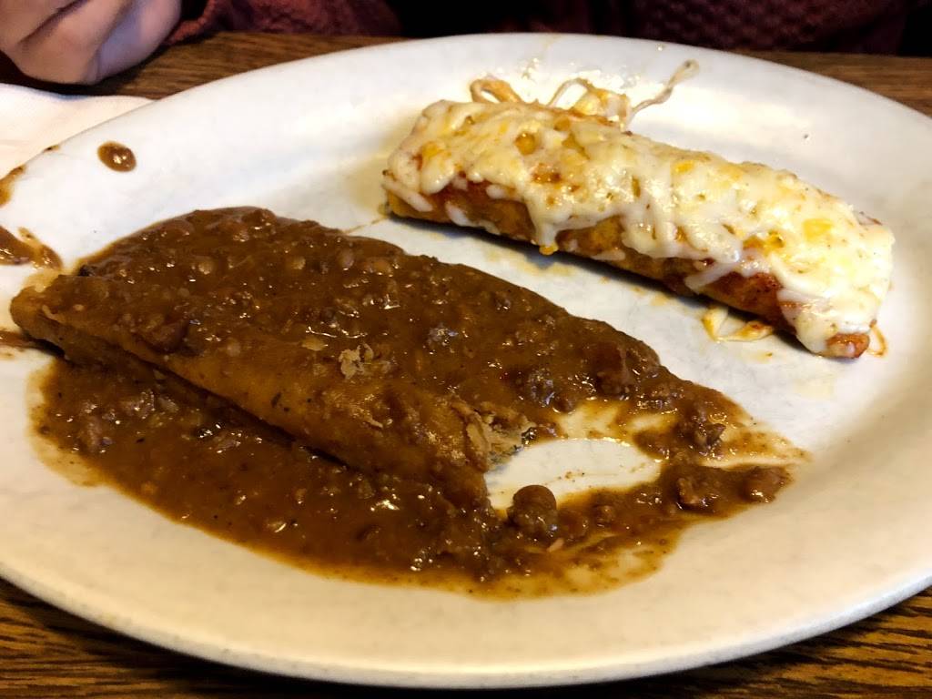 Pacos Restaurant | restaurant | 300 Crocker Blvd, Mt Clemens, MI 48043, USA | 5864636241 OR +1 586-463-6241