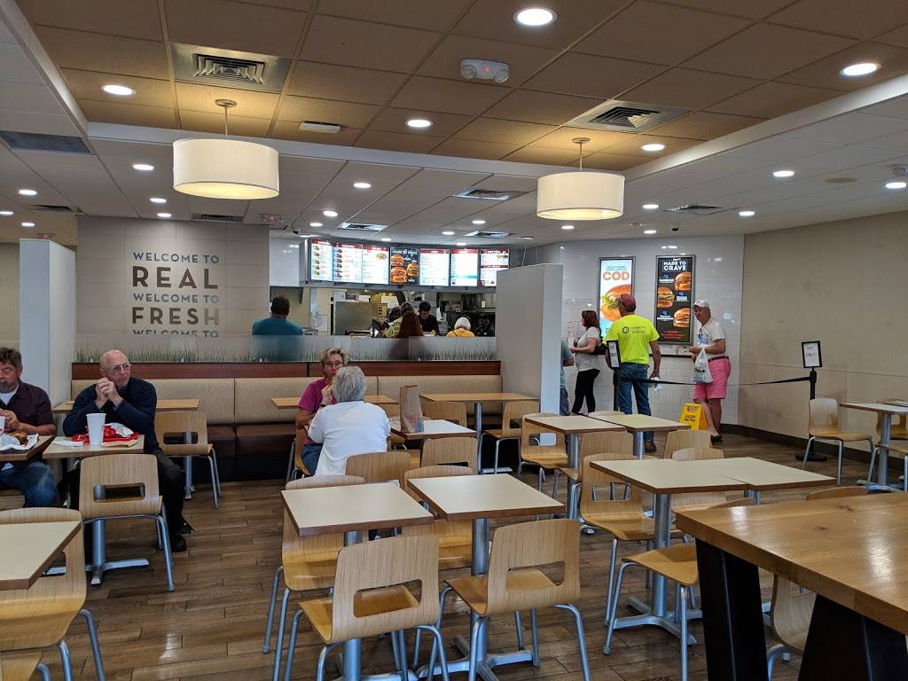 Wendys | restaurant | 9587 Charleston Hwy, St George, SC 29477, USA | 8435639090 OR +1 843-563-9090