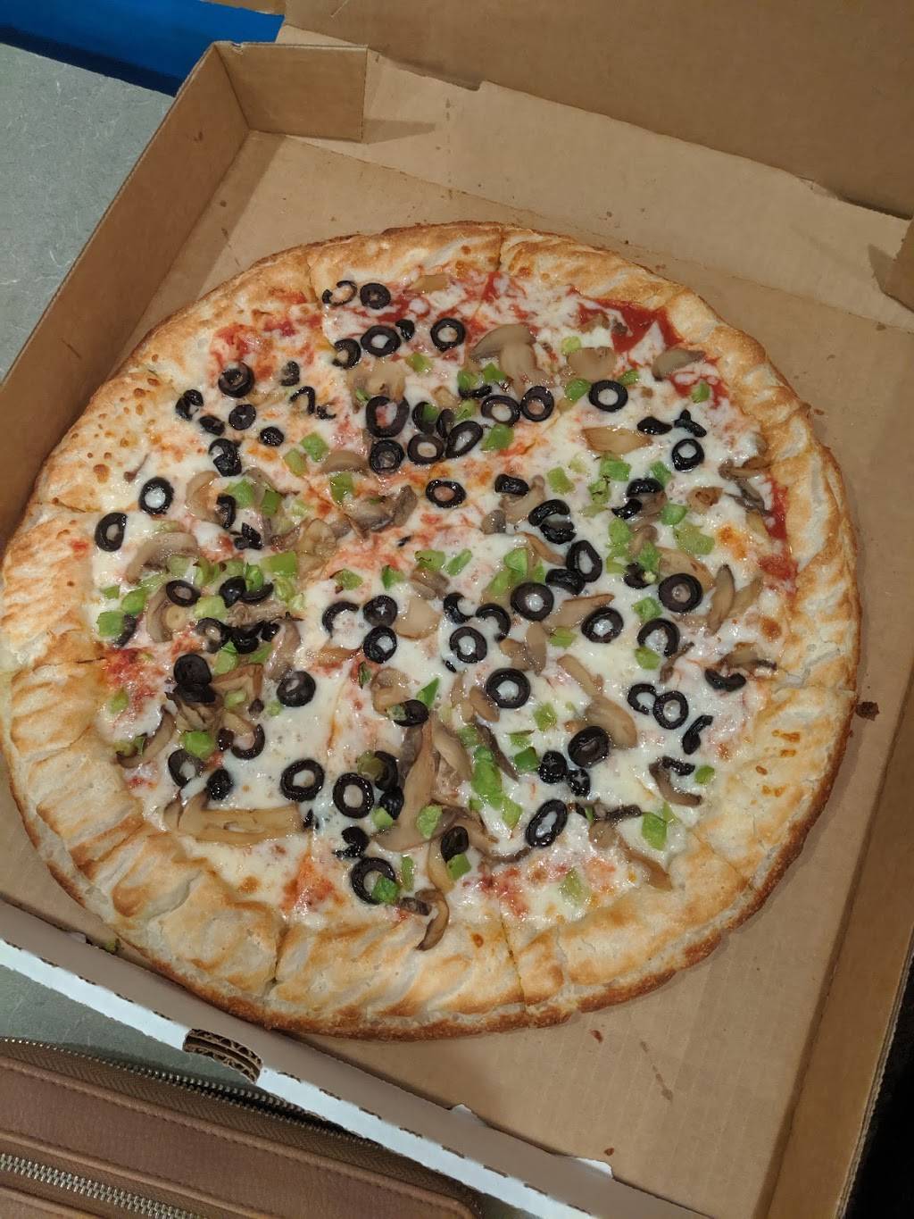 Louies Pizza | meal delivery | 5996 Stetson Hills Blvd, Colorado Springs, CO 80923, USA | 7195975991 OR +1 719-597-5991