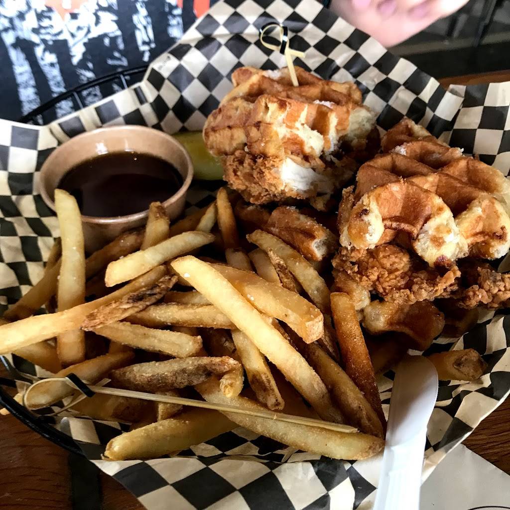 Kitchen 21 | restaurant | 3052 W 21st St, Brooklyn, NY 11224, USA | 7189960502 OR +1 718-996-0502