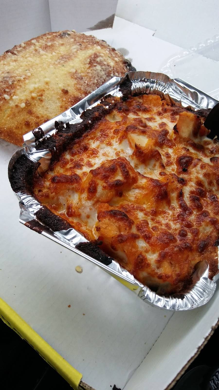 Hungry Howies Pizza | meal delivery | 3856 Sun City Center Blvd, Ruskin, FL 33573, USA | 8136333433 OR +1 813-633-3433