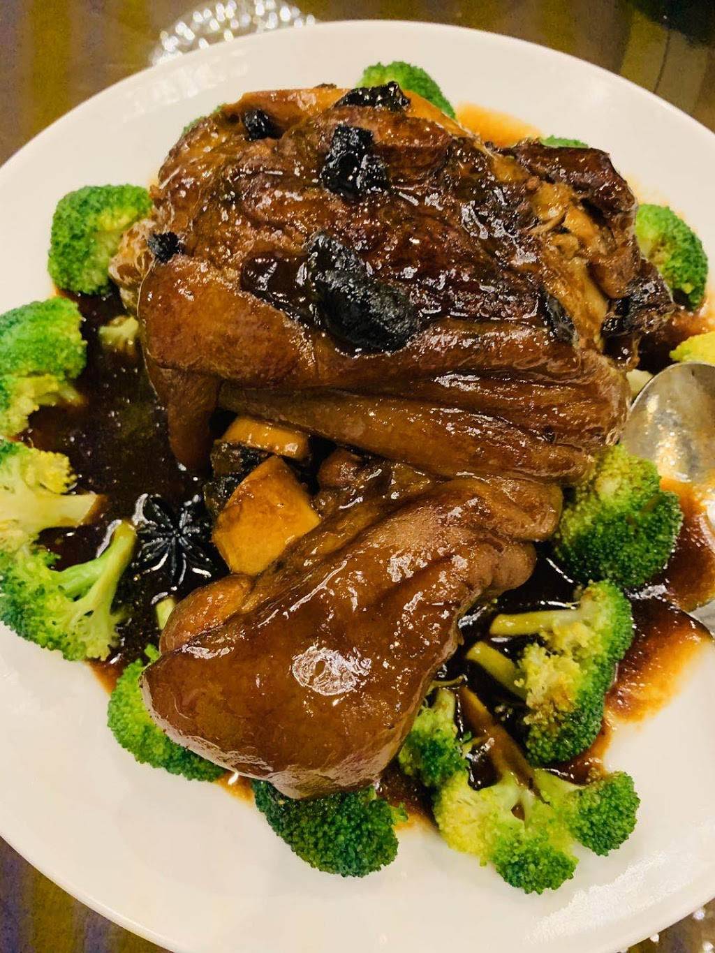 UME HOUSE | restaurant | 3390 S State St Ste18, South Salt Lake, UT 84115, USA | 8014852777 OR +1 801-485-2777