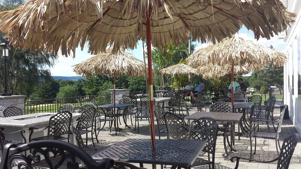 Back Nine Tavern at Southington Country Club | restaurant | 150 Savage St, Plantsville, CT 06479, USA | 8606216383 OR +1 860-621-6383
