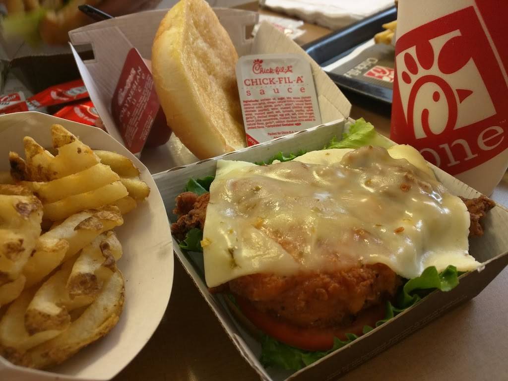 Chick-fil-A | restaurant | 1002 Edwards Ferry Rd NE, Leesburg, VA 20176, USA | 7037771200 OR +1 703-777-1200
