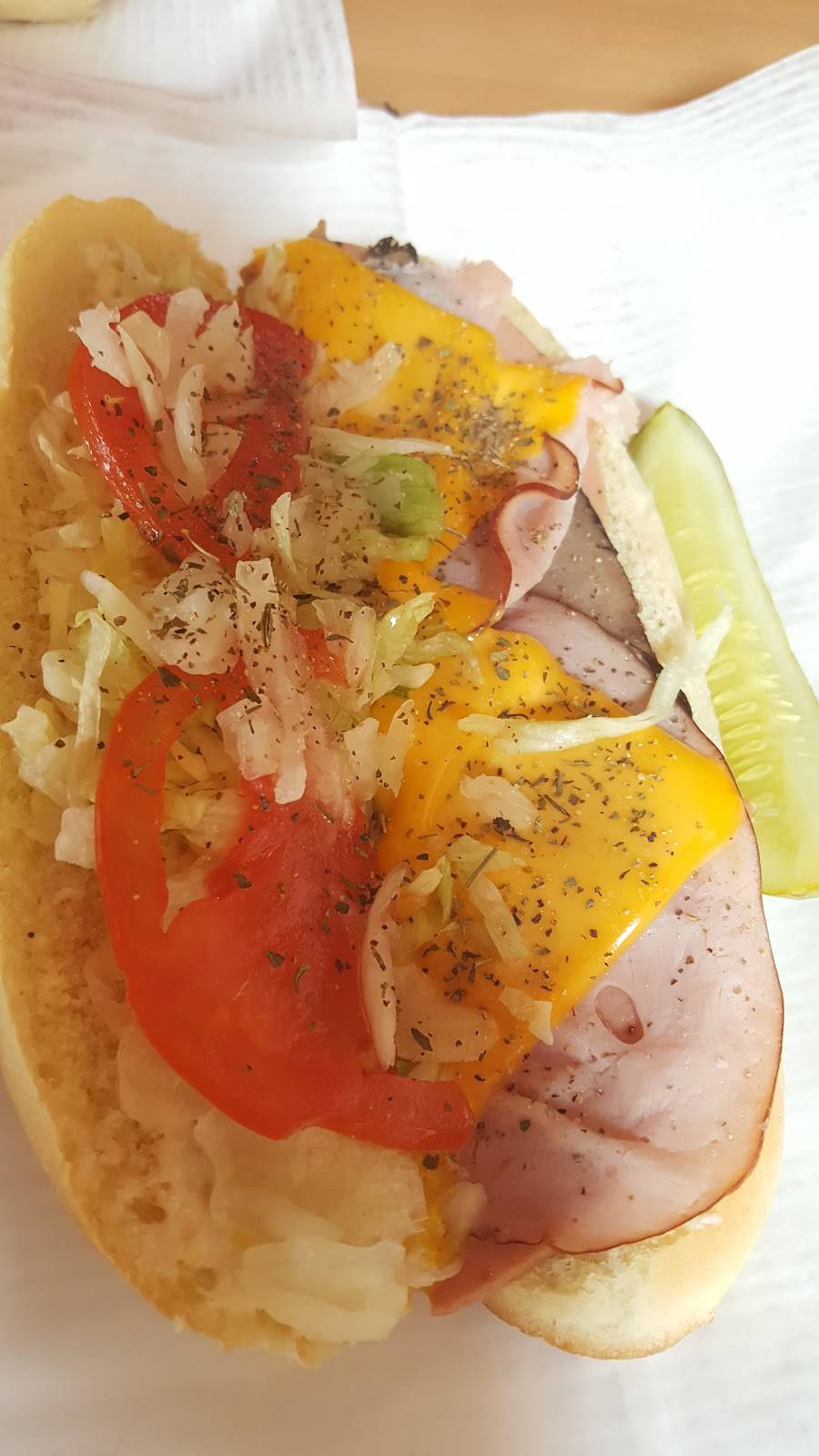 Foxxs Sub Shoppe | meal takeaway | 16214 Fort Campbell Blvd, Oak Grove, KY 42262, USA | 2704393374 OR +1 270-439-3374