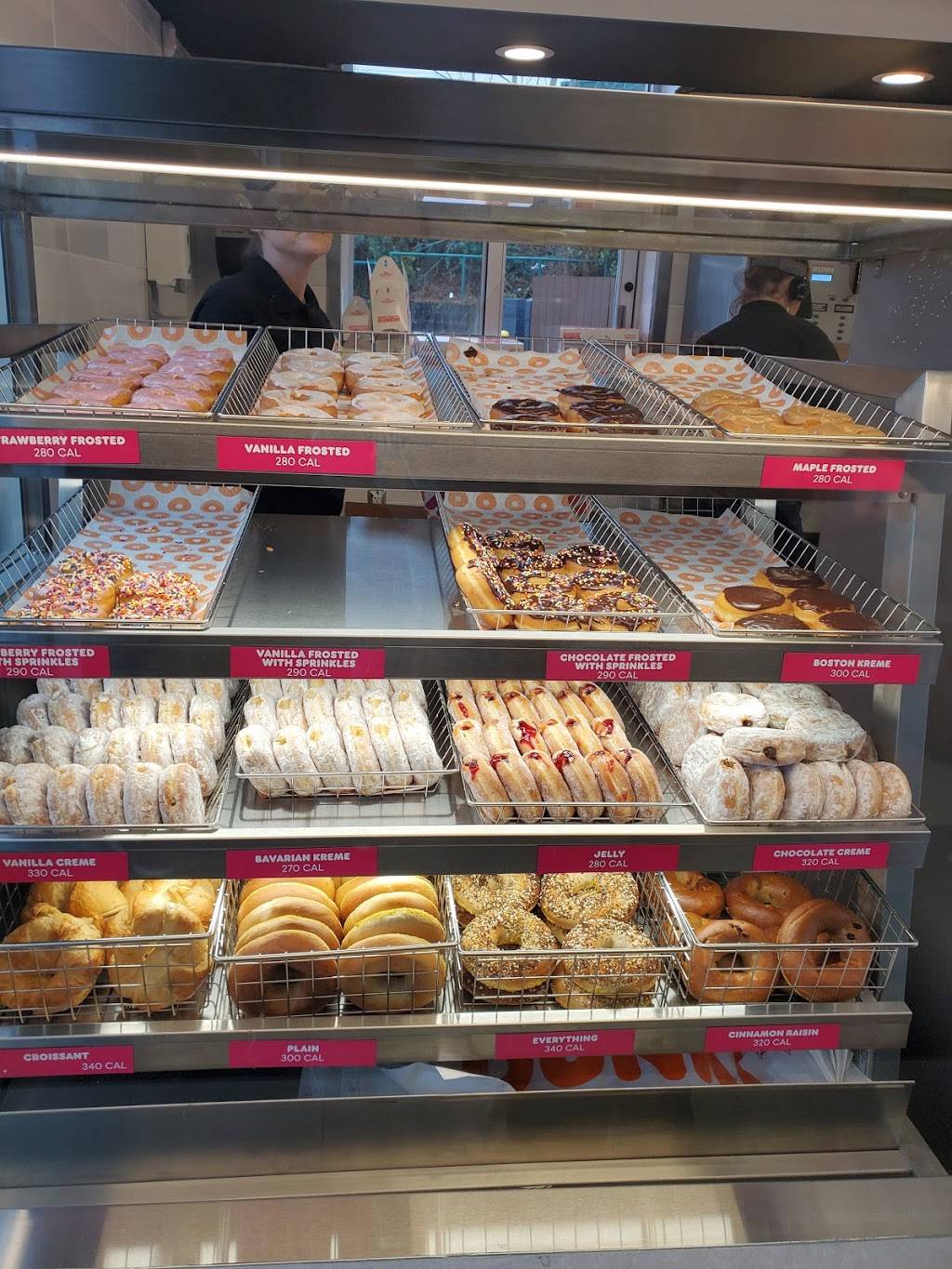 Dunkin | bakery | 932 Cross Lanes Dr, Cross Lanes, WV 25313, USA | 3047599185 OR +1 304-759-9185